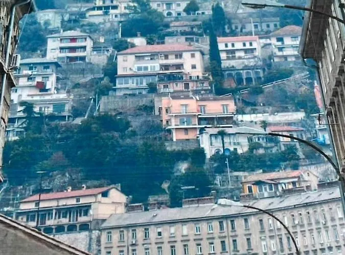 Eagle's Nest Apartman *